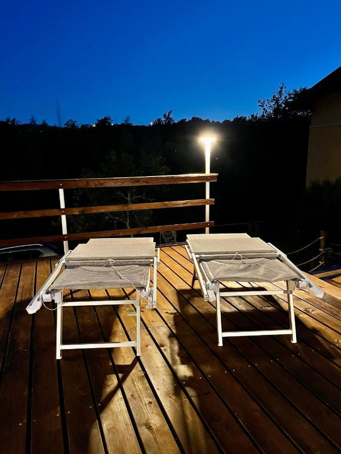 Bed and Breakfast Impronte Nel Bosco Calice al Cornoviglio Exterior foto