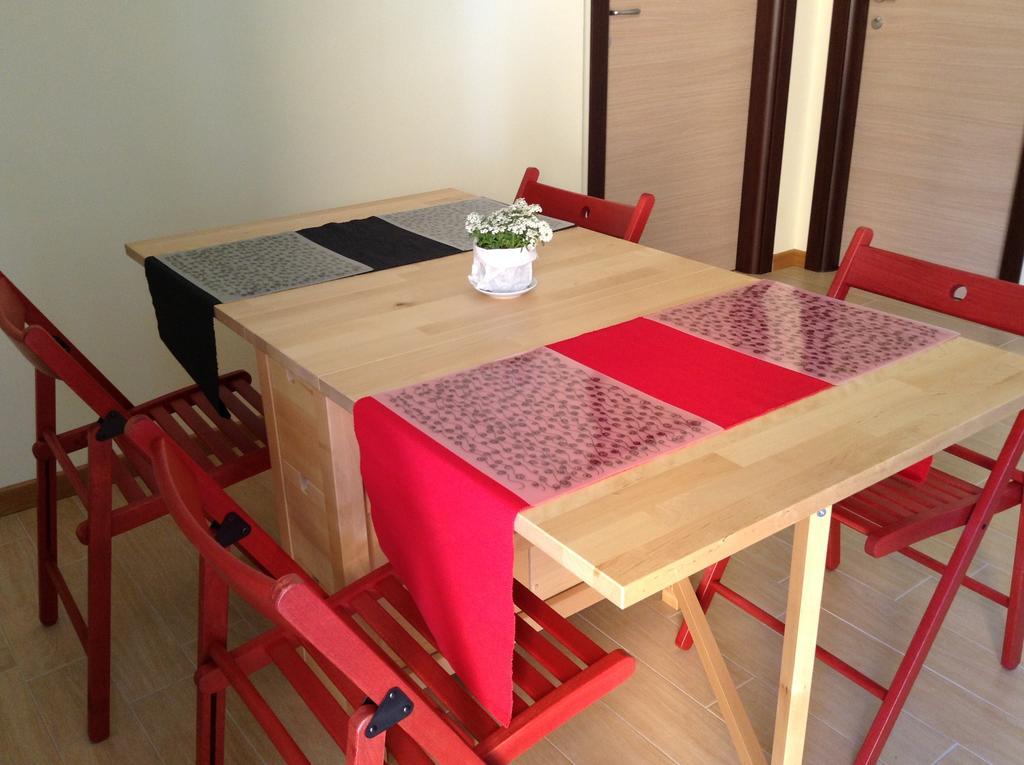 Bed and Breakfast Impronte Nel Bosco Calice al Cornoviglio Exterior foto